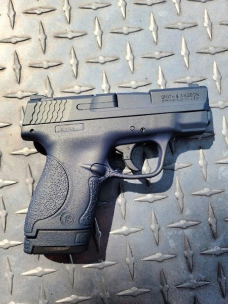 Smith & Wesson M&P Shield